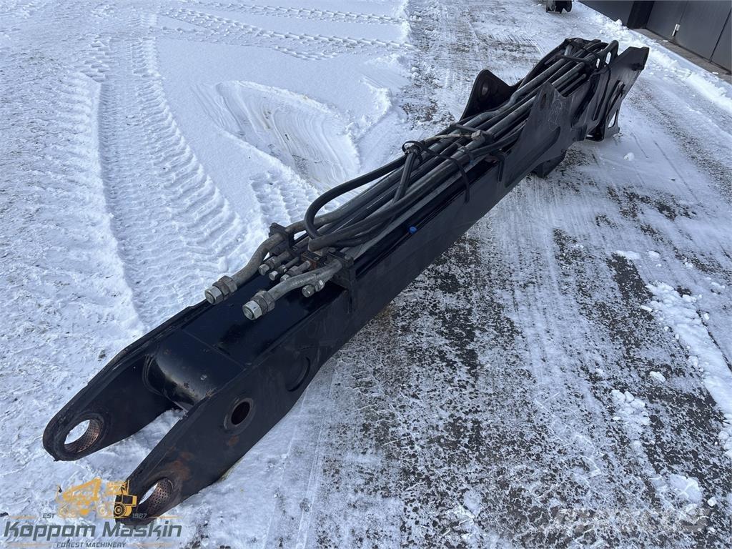 John Deere CH8 Harvester cranes