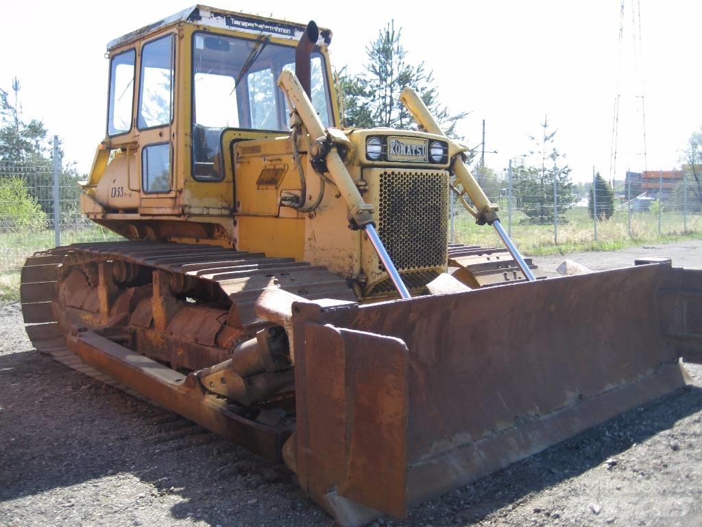 Komatsu D53P-16 Crawler dozers
