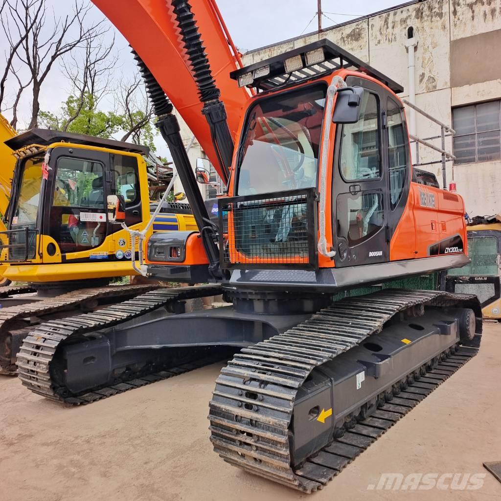 Doosan DX 300 Crawler excavators