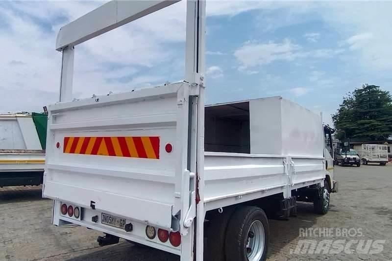 Isuzu NPR400 Other trucks