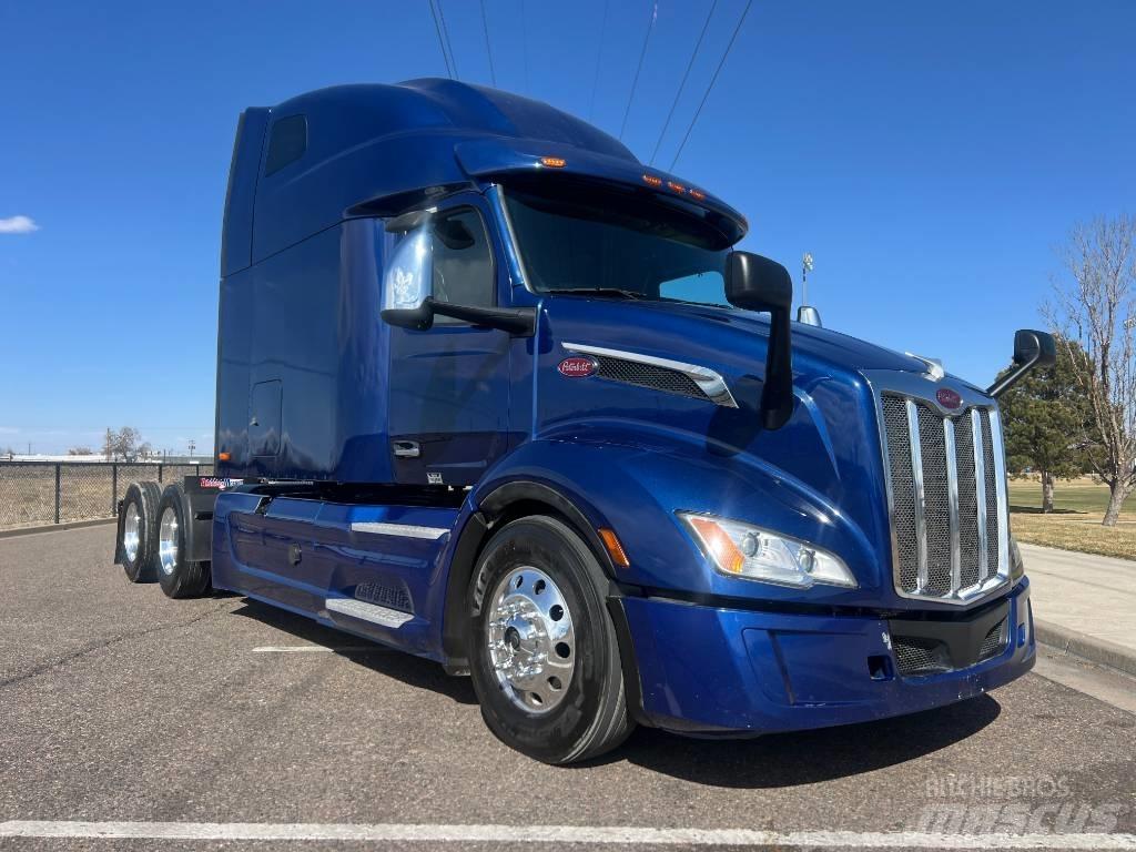 Peterbilt 579 Tractor Units
