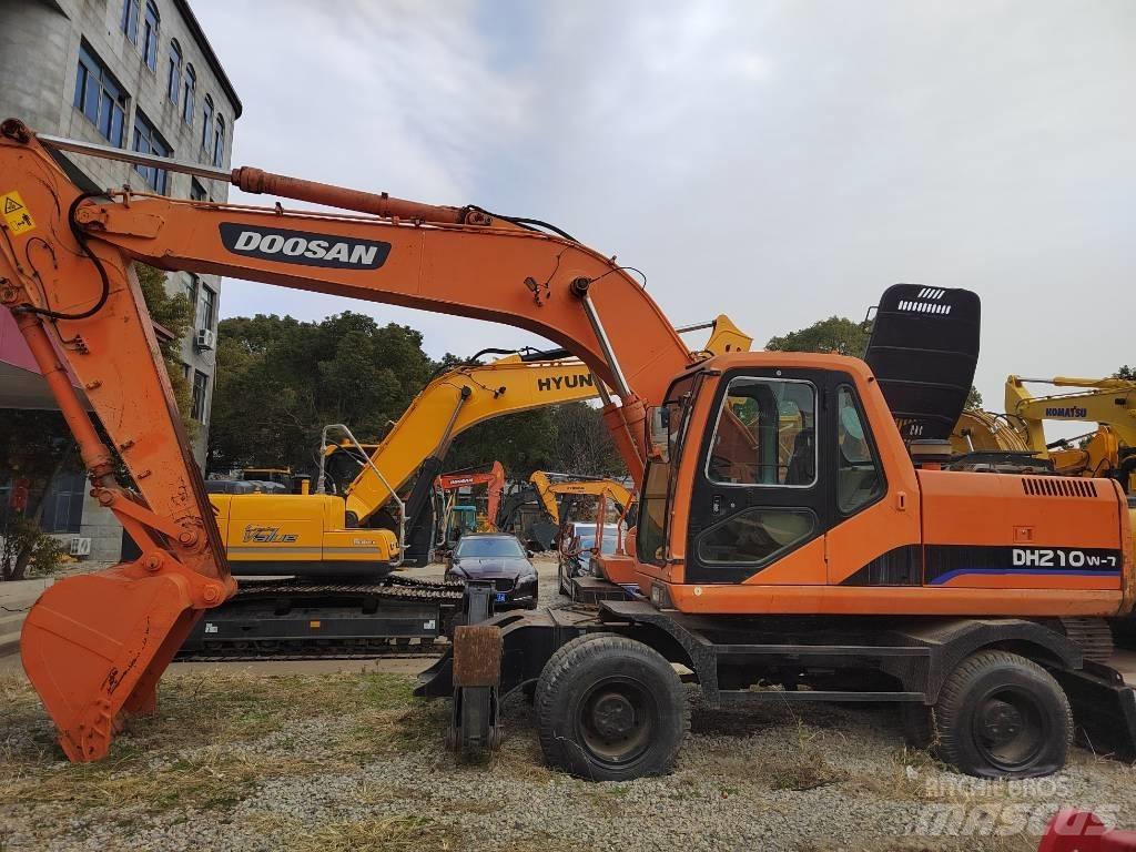 Doosan DH 210 W-7 Wheeled excavators