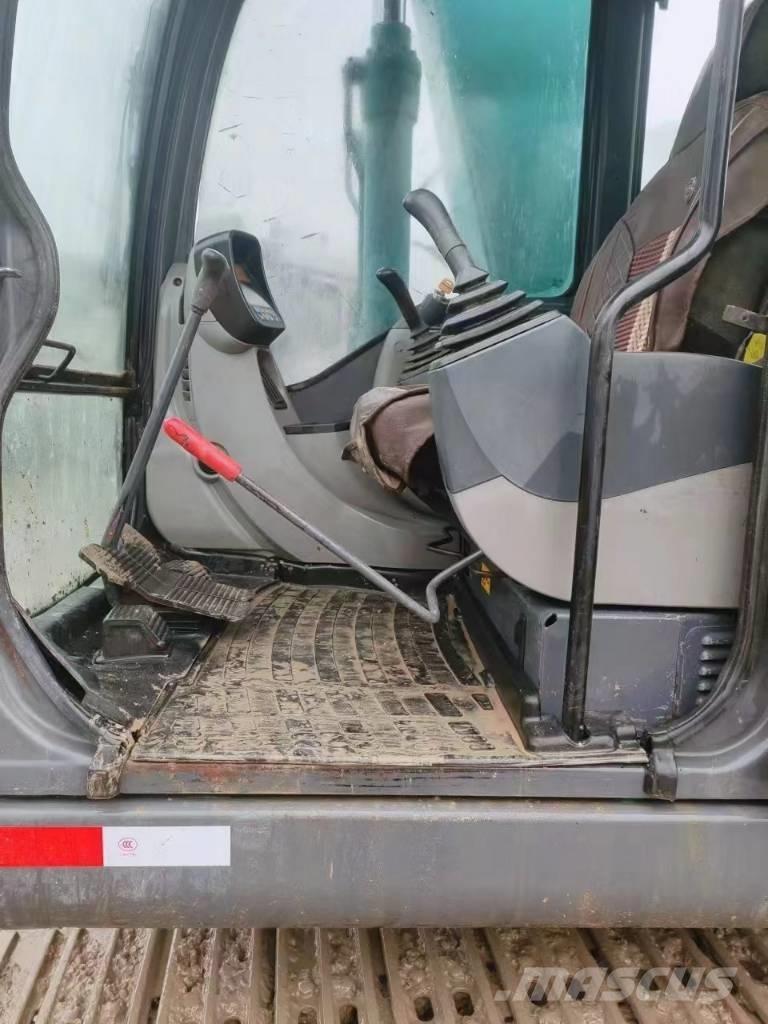 Kobelco SK 140 Crawler excavators