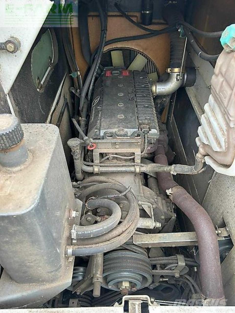 CLAAS medion 310 Combine harvesters