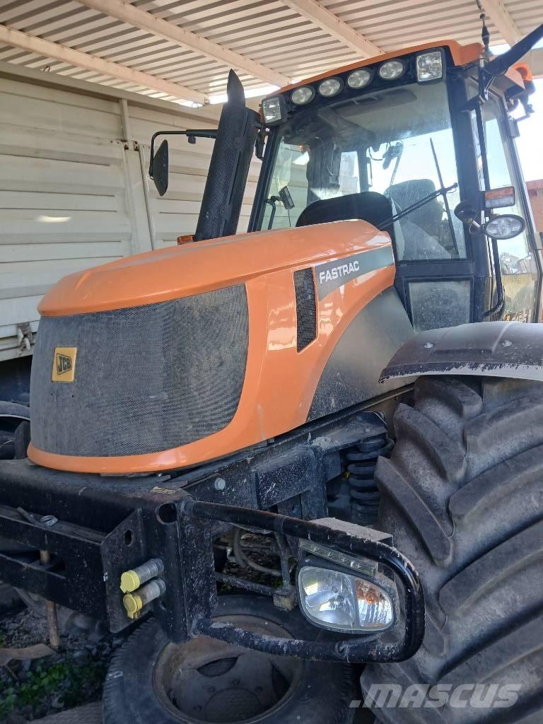 JCB Fastrac 2155 Tractors