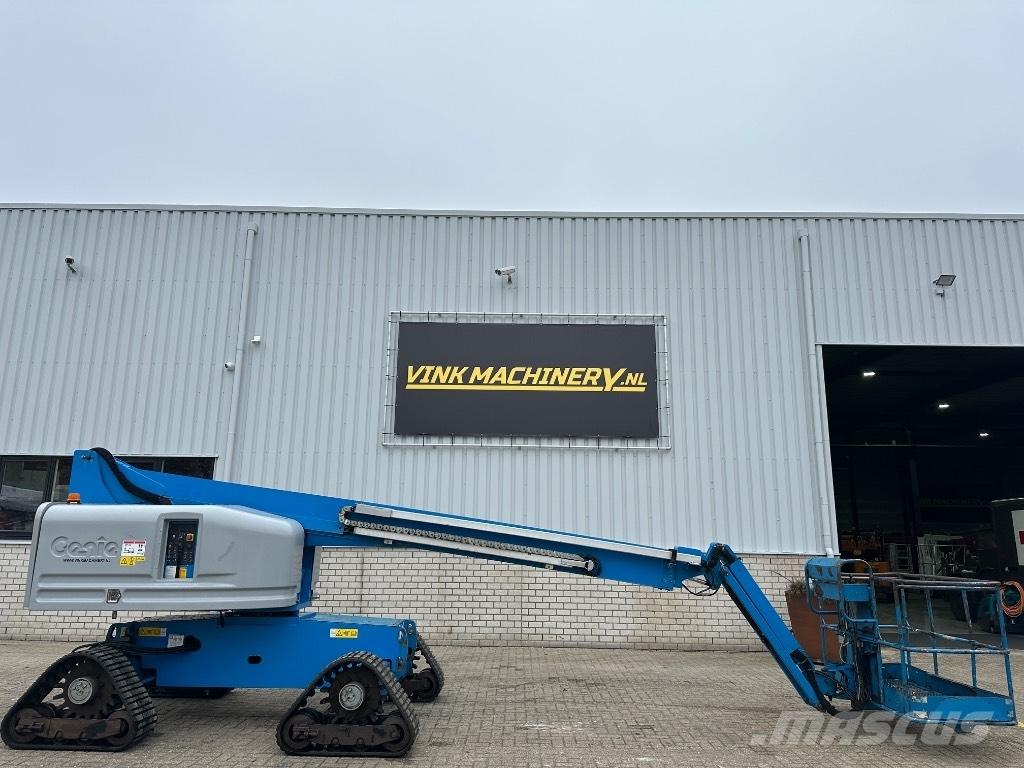 Genie S 45 Trax Telescopic boom lifts