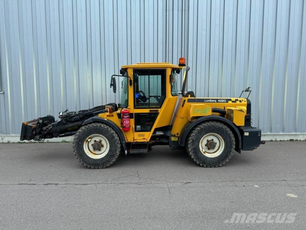 Lundberg 4220 Tool carriers
