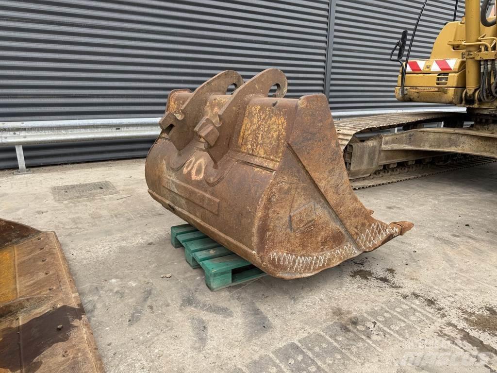 CAT 320 DL Crawler excavators