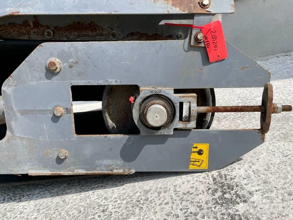 Wirtgen W250 Conveying equipment