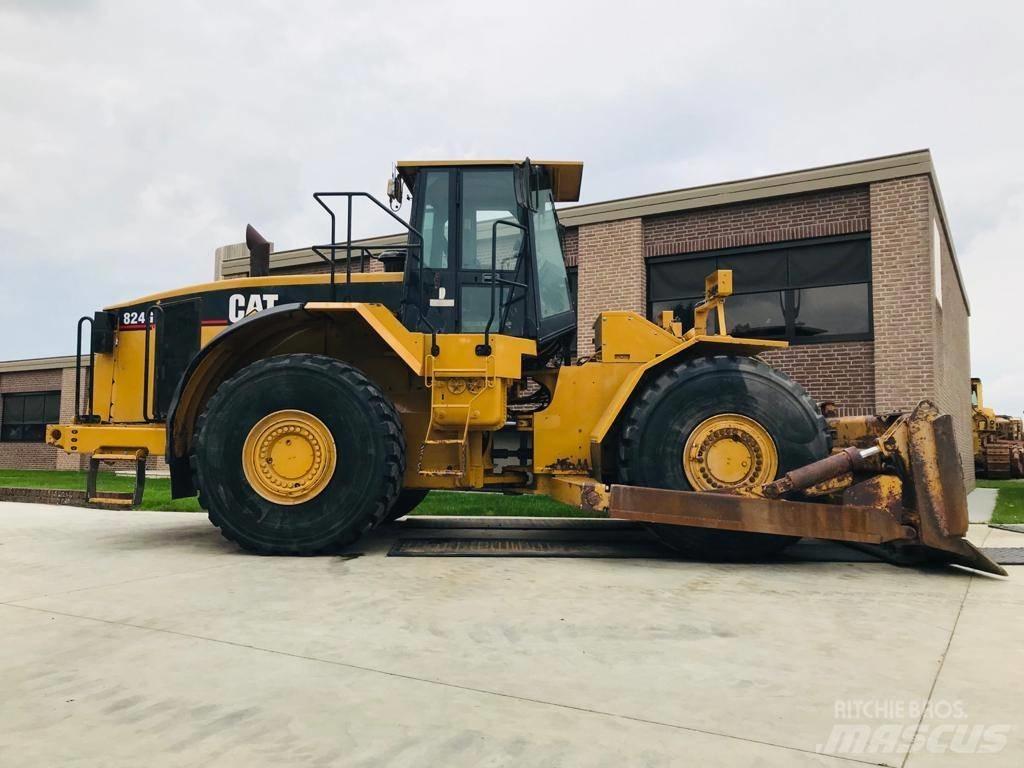 CAT 824 G Dozers
