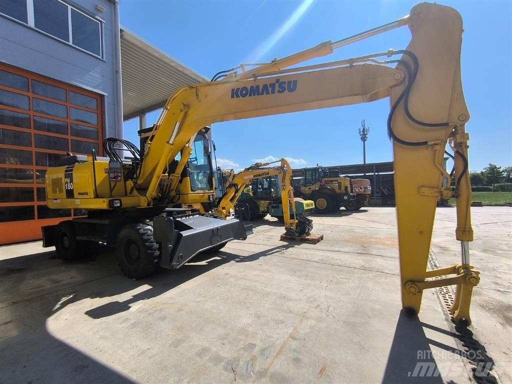 Komatsu PW 180-7 Wheeled excavators