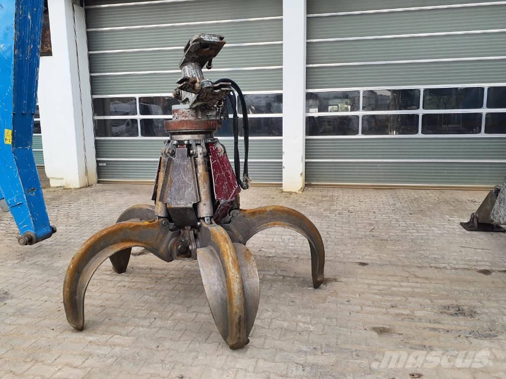 Fuchs MHL340 T4F Waste / industry handlers