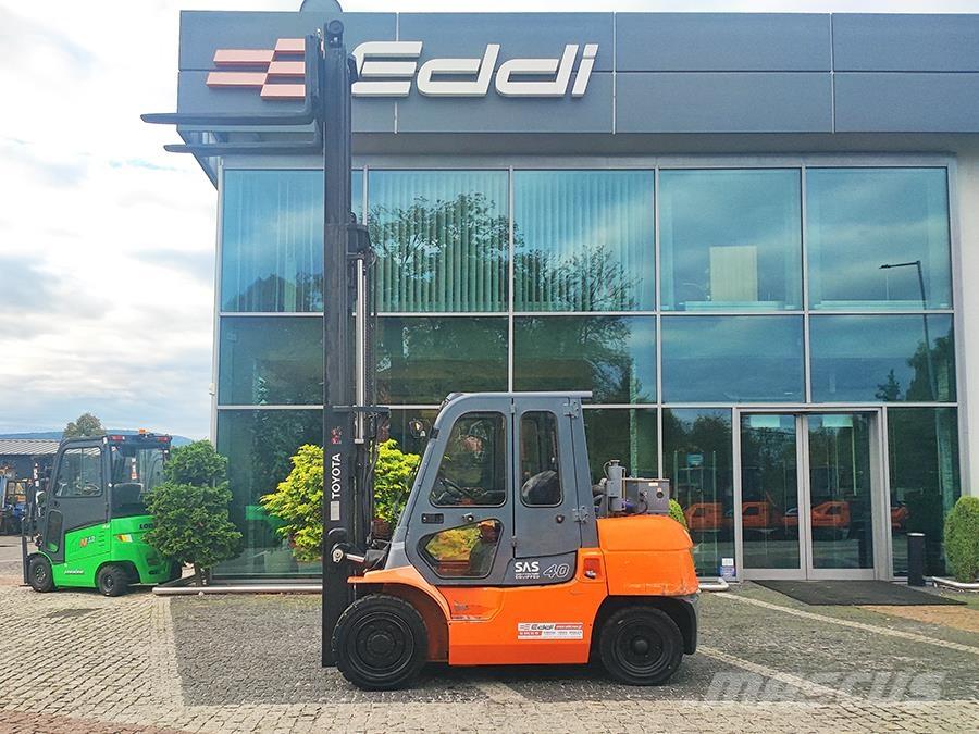 Toyota 02-7FD35 Diesel trucks