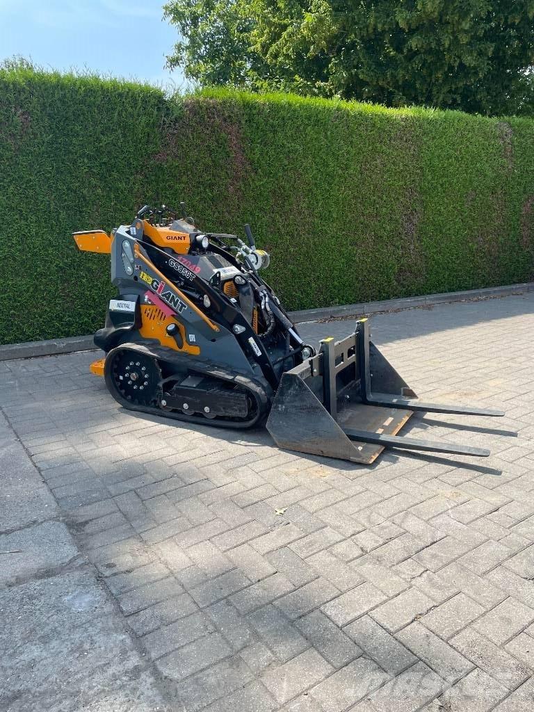 GiANT GS 950 T Mini loaders