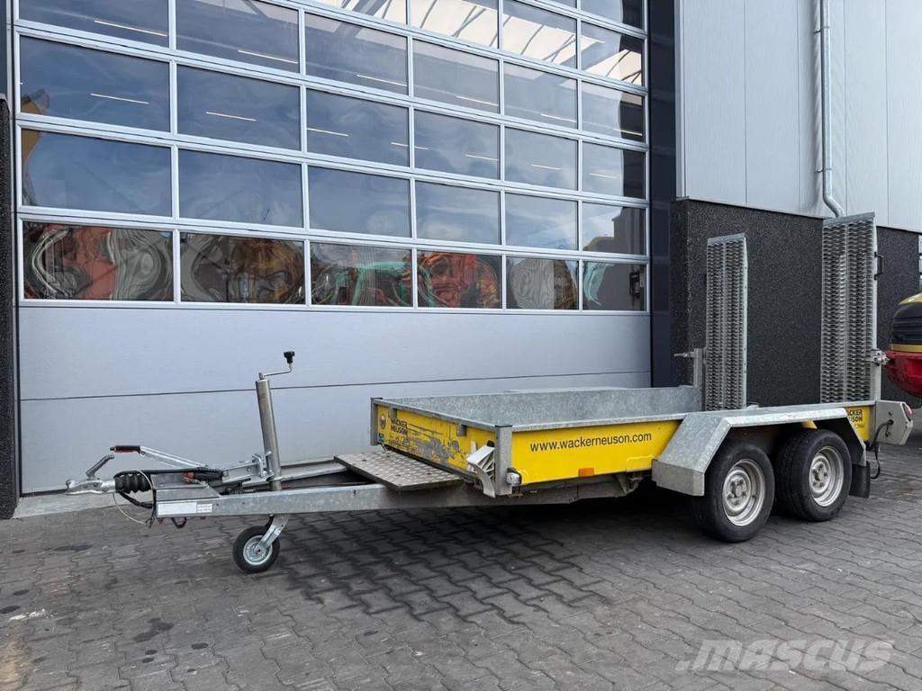 Humbaur 2 axle Other trailers