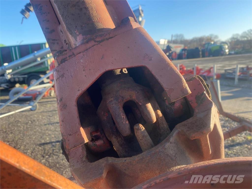 Kuhn Wender Rakes and tedders