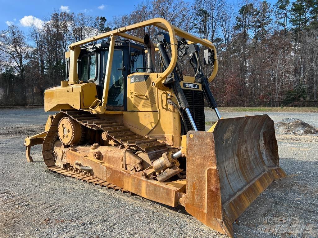 CAT D 6 T XL Crawler dozers