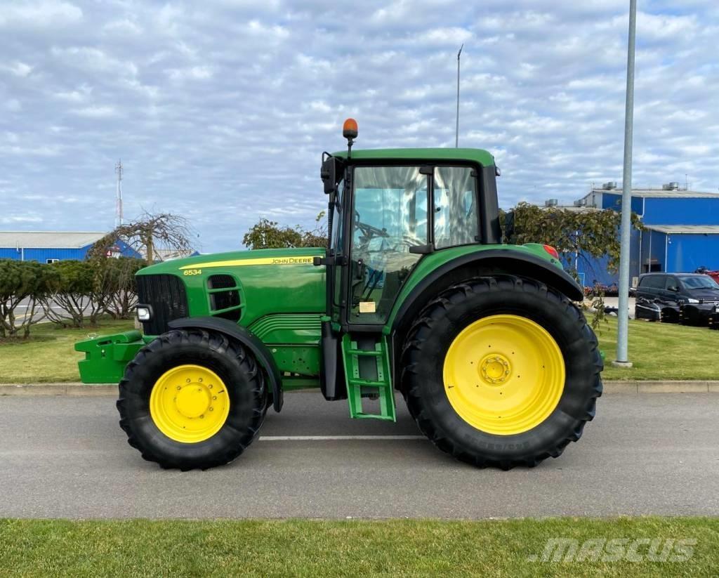 John Deere 6534 Tractors
