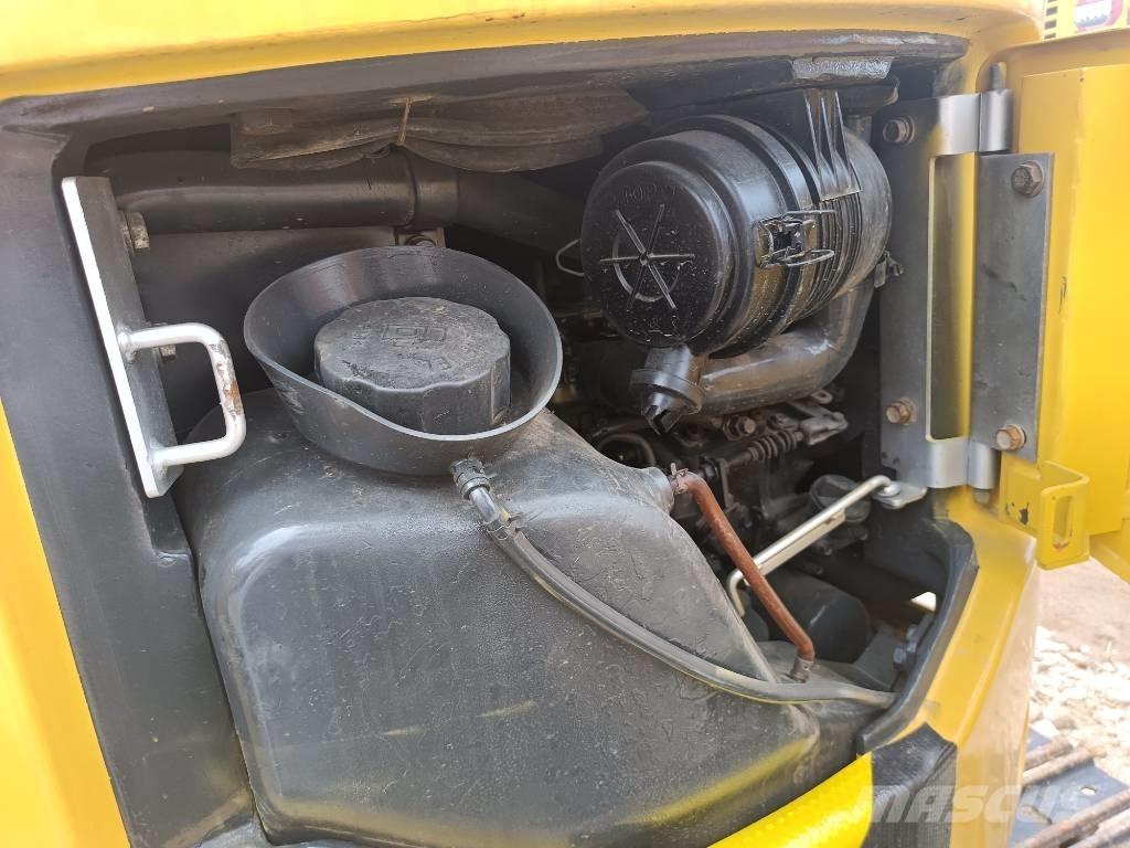 Komatsu PC 18 Crawler excavators