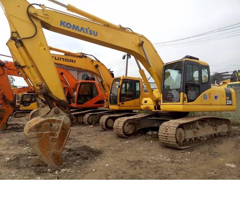 Komatsu PC 220-7 Crawler excavators