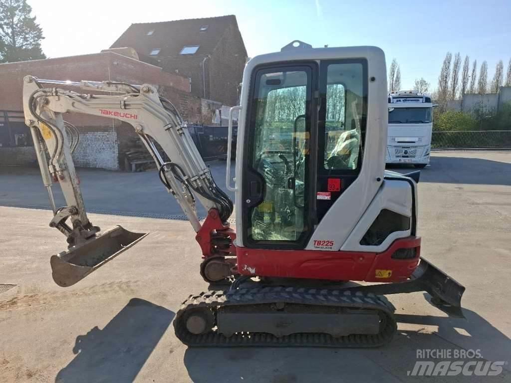 Takeuchi TB225LSA Mini excavators < 7t (Mini diggers)