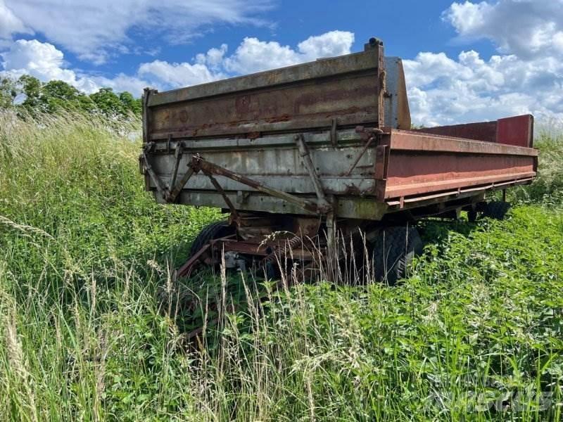 Fortschritt HW60 Bale trailers