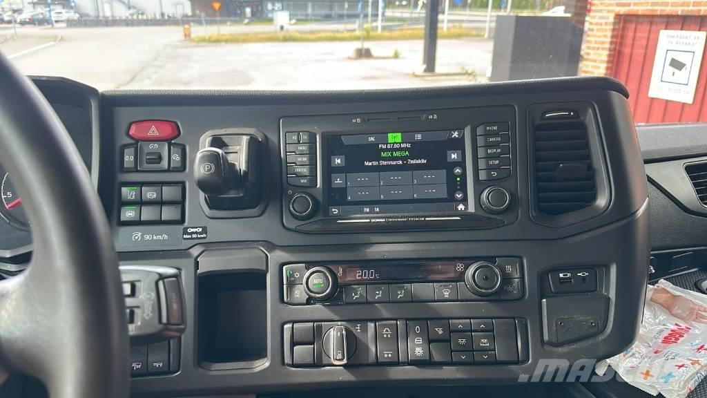 Scania R 540 Chassis Cab trucks