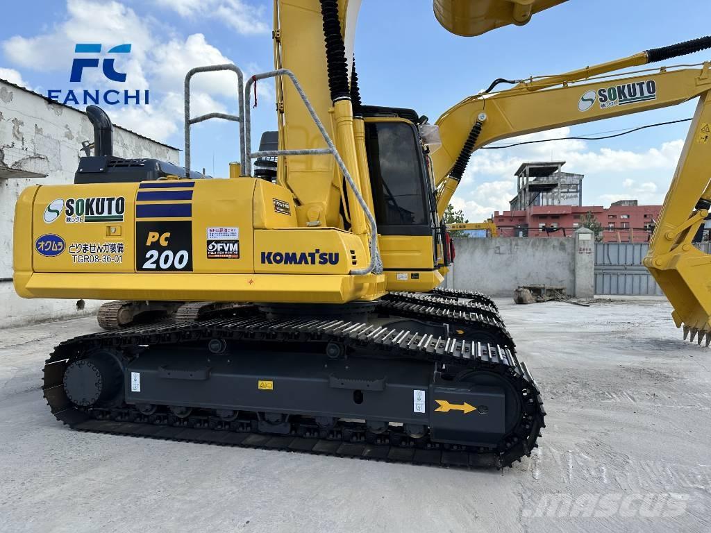Komatsu PC 200-8 Crawler excavators