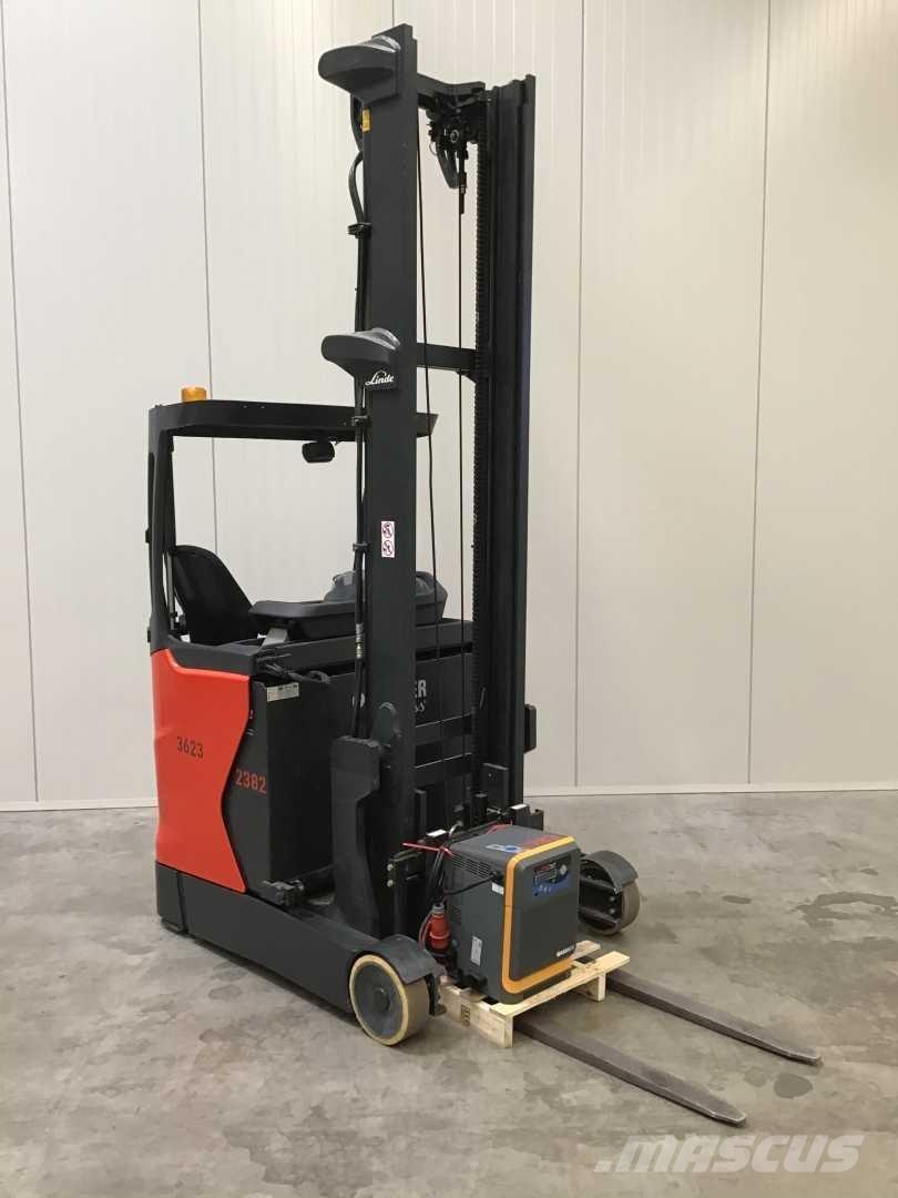 Linde R10B Reach trucks