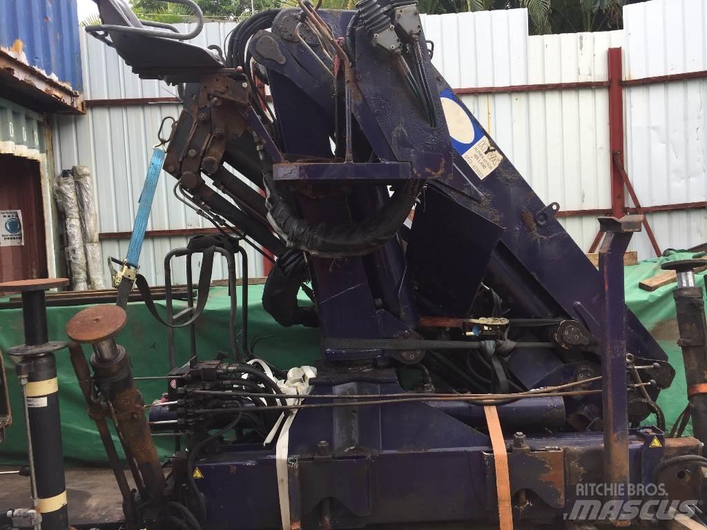 HMF 2223K3 Loader cranes