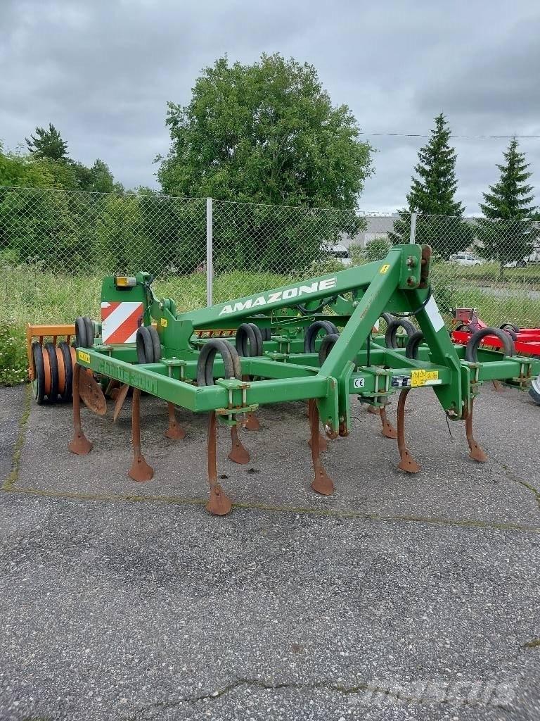 Amazone Cenius 3001 Cultivators