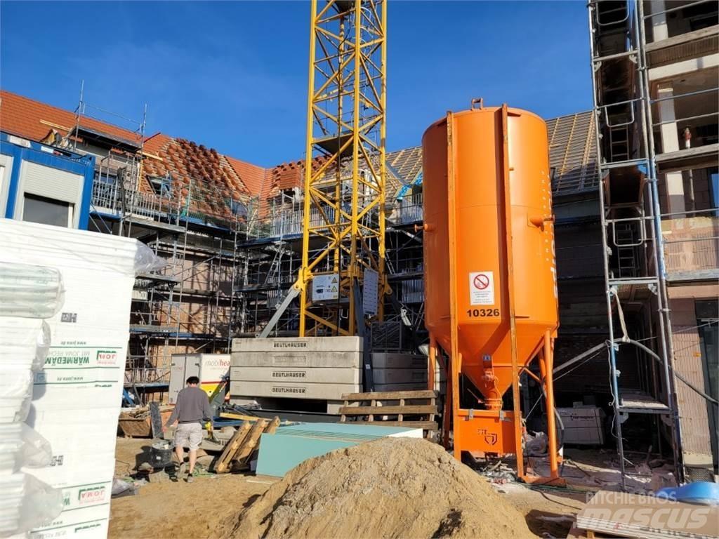 Liebherr 150EC-B Tower cranes