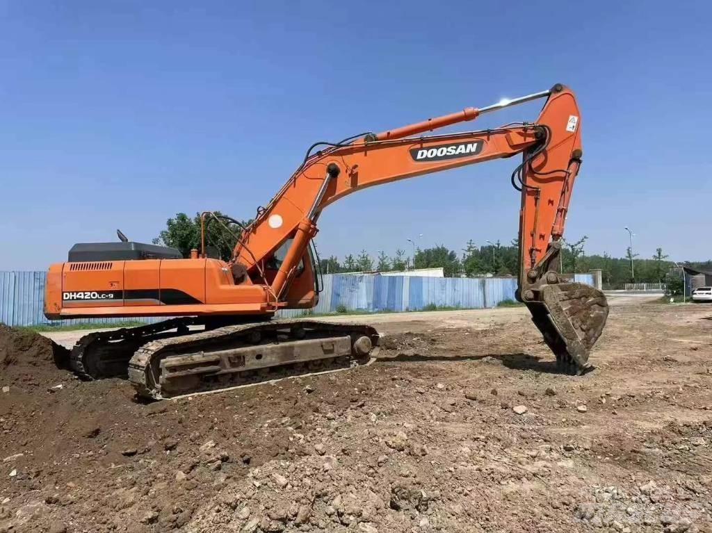 Doosan DH 370 Crawler excavators