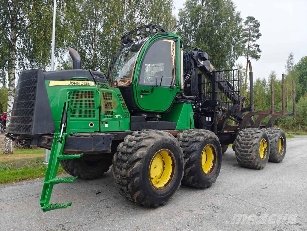 John Deere 1210 E Harvesters