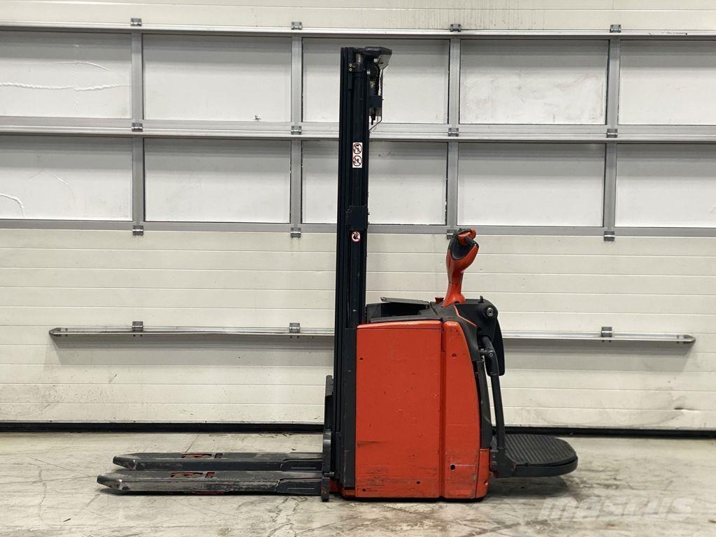 Linde L16AP I Pedestrian stacker
