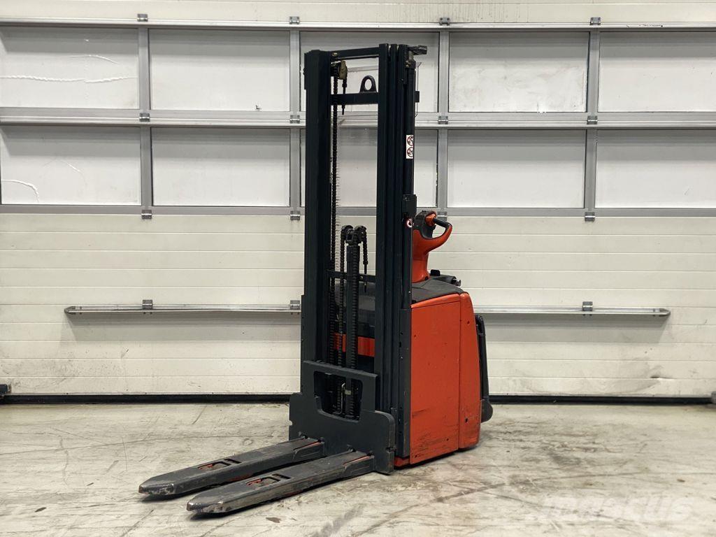 Linde L16AP I Pedestrian stacker