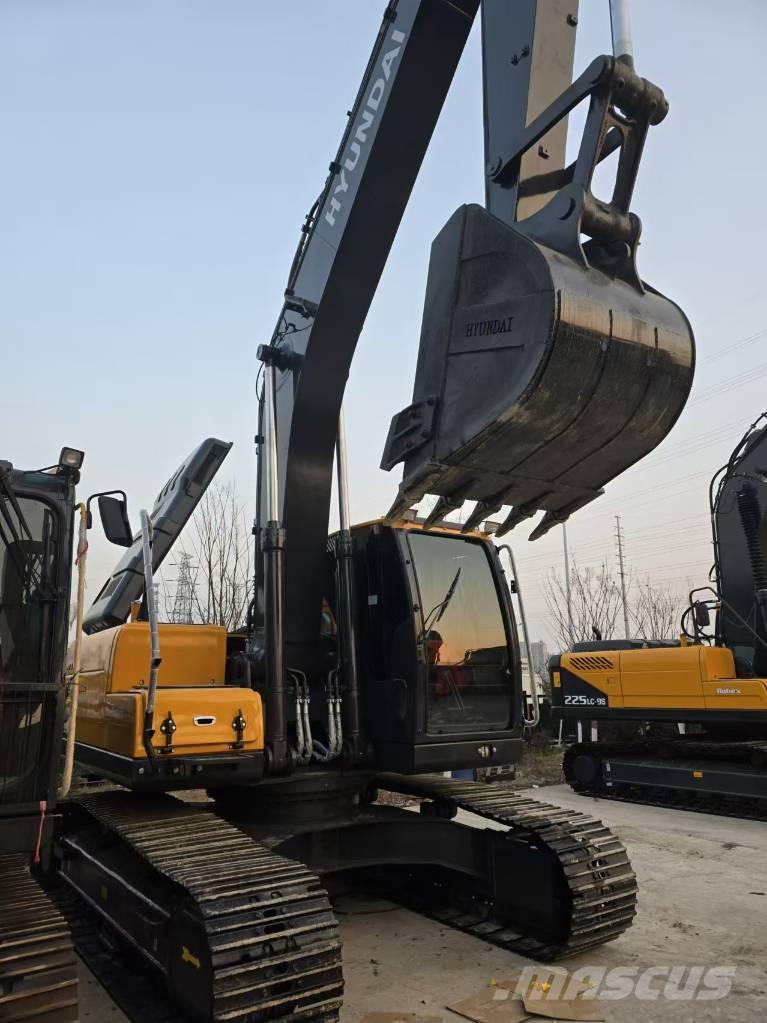 Hyundai 220LC-9S Crawler excavators