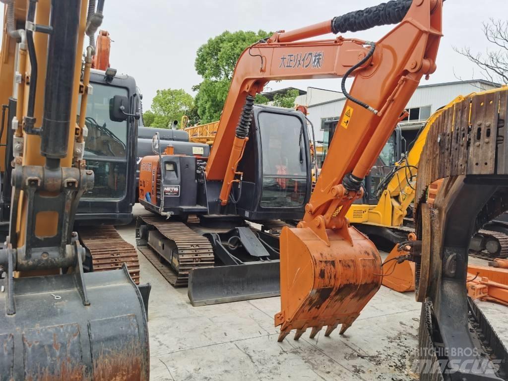 Hitachi ZX 70 Crawler excavators