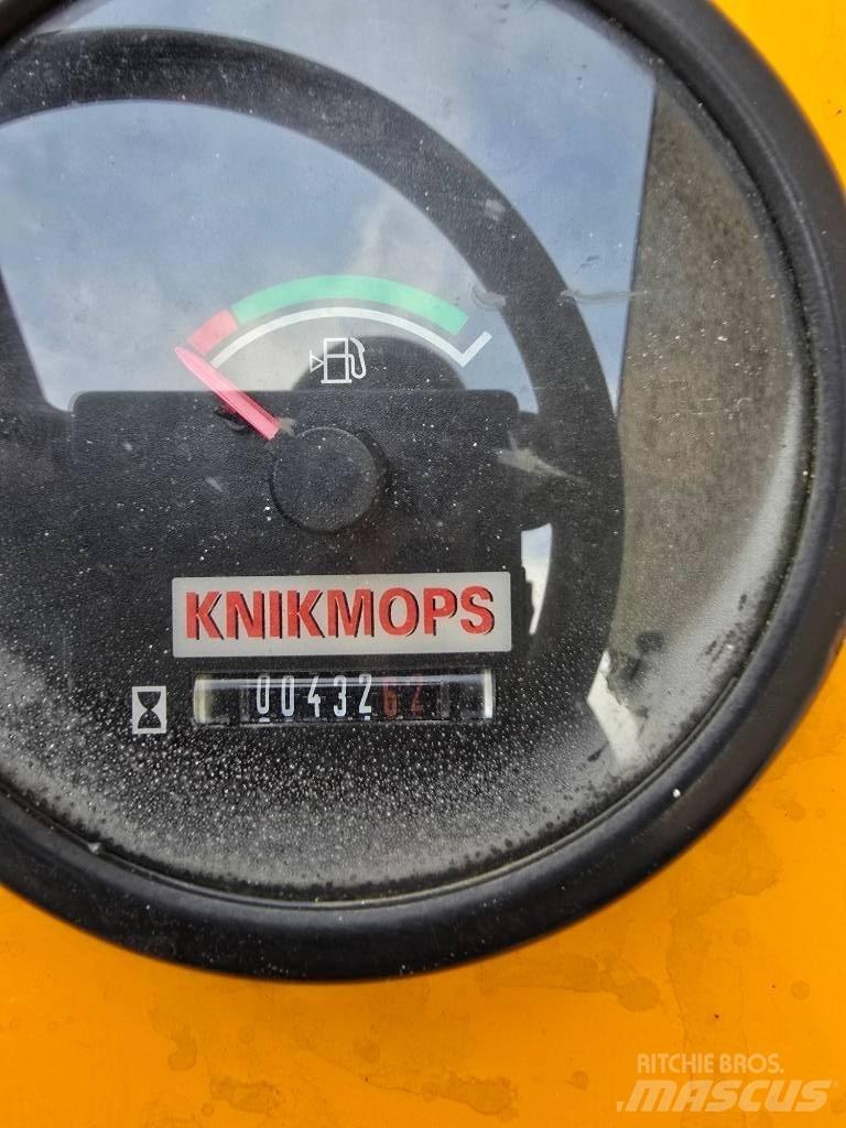Knikmops 100 Wheel loaders