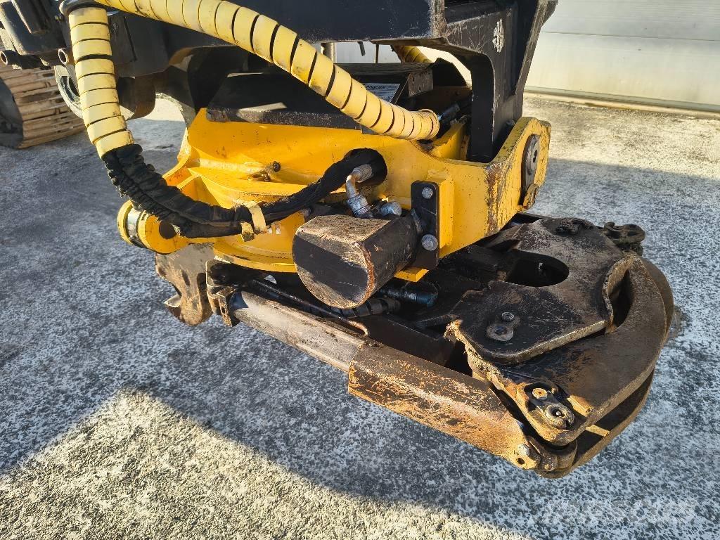 Komatsu PC 240 LC-10 Crawler excavators