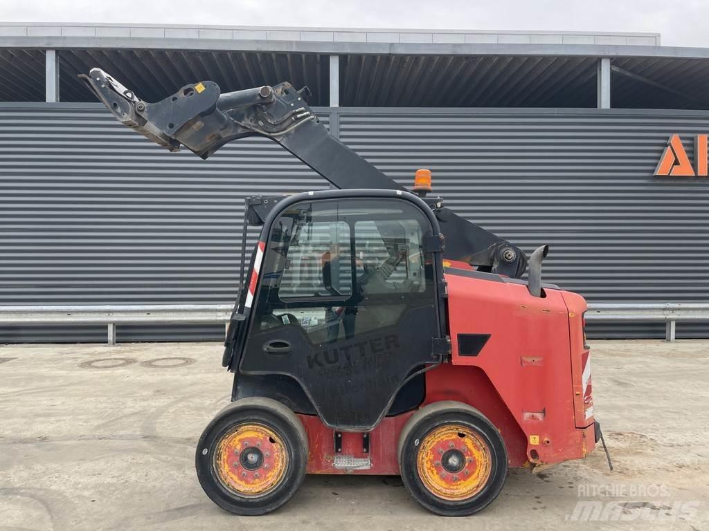 JCB R260 Skidders