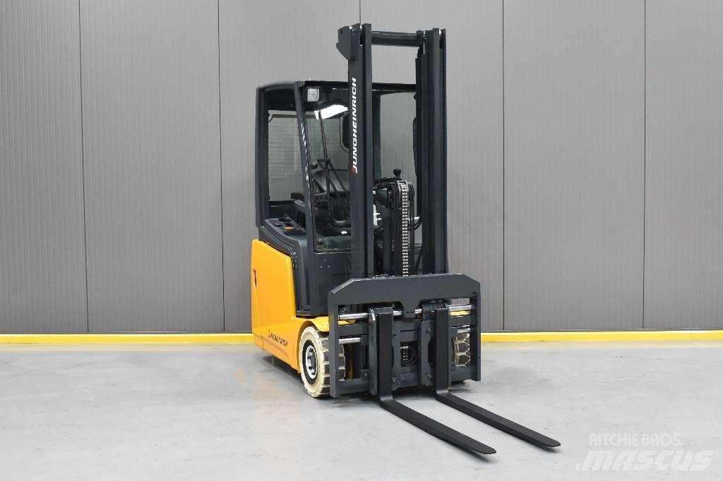 Jungheinrich EFG 215 Electric forklift trucks