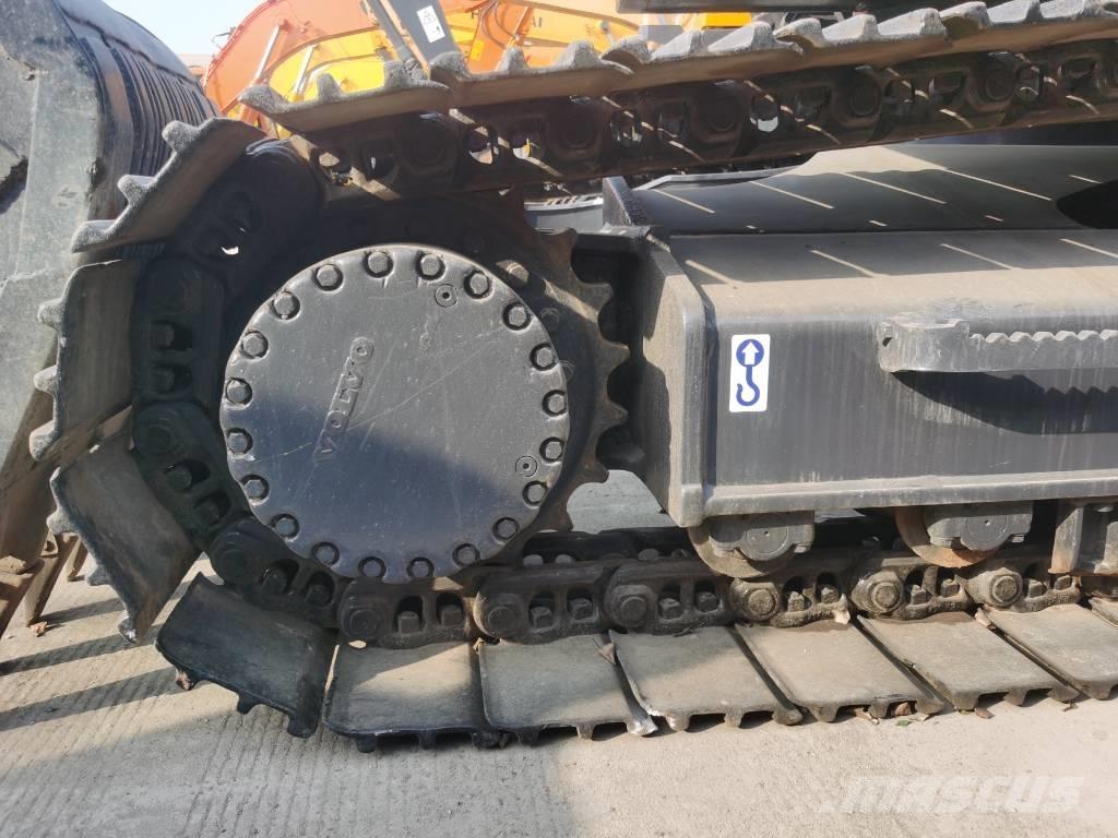 Volvo EC 250 D L Crawler excavators
