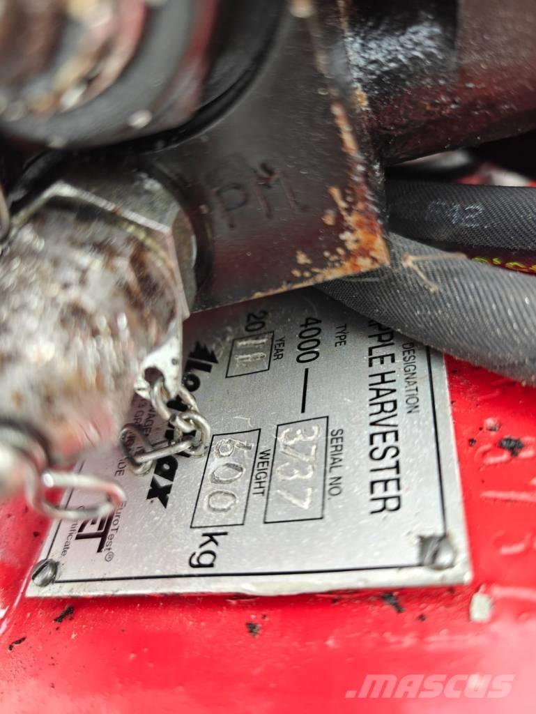 Log Max 4000 B Harvester heads