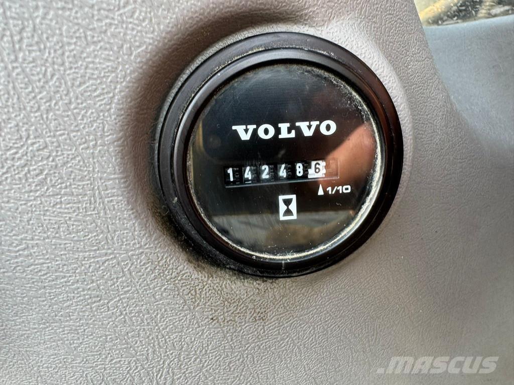 Volvo EC750EL Crawler excavators