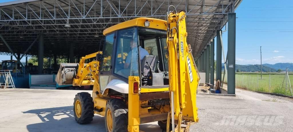 JCB 2CX Backhoe loaders