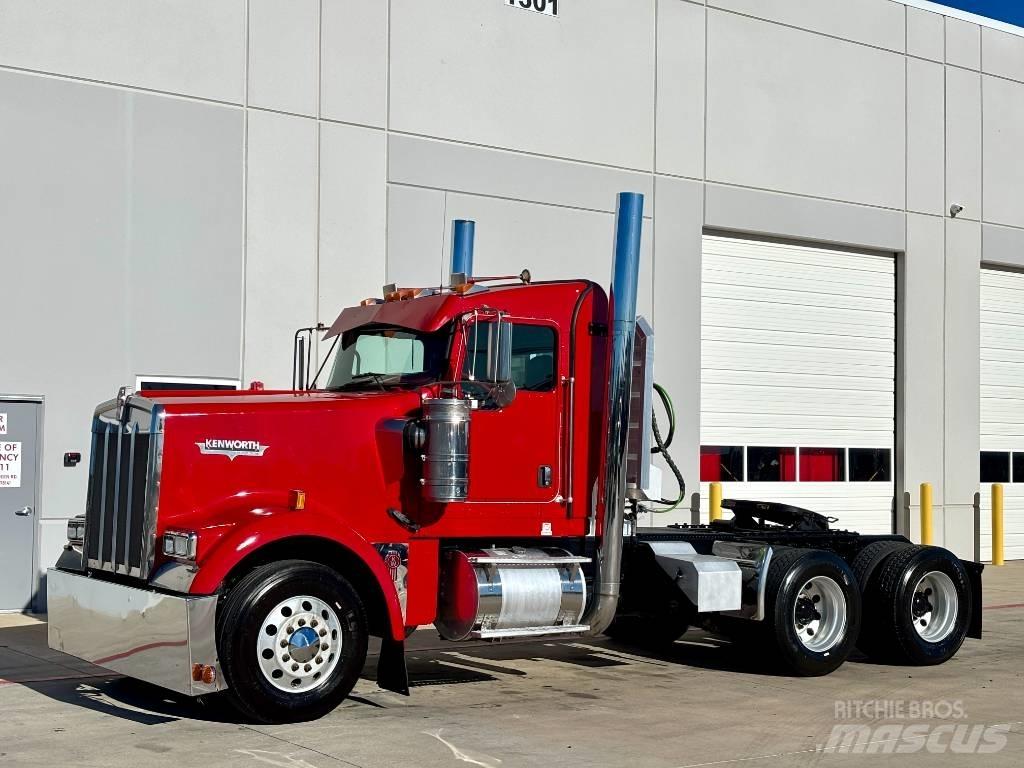 Kenworth W 900 Tractor Units