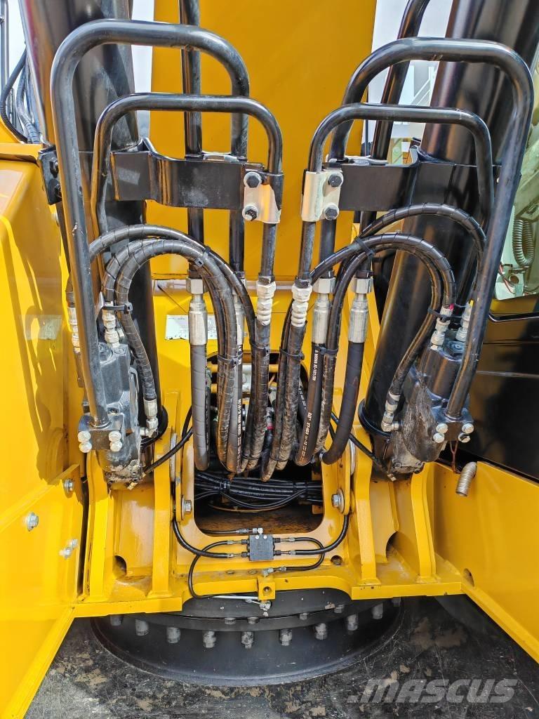 CAT 325 F L Crawler excavators