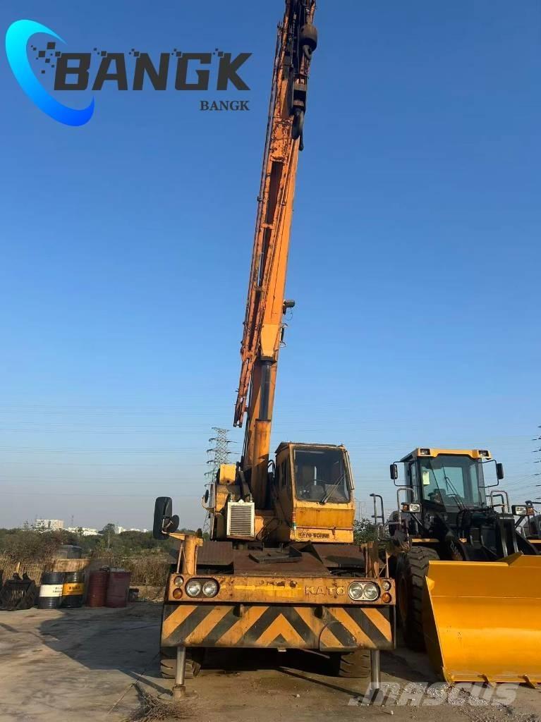 Kato KR 25 H Rough terrain cranes