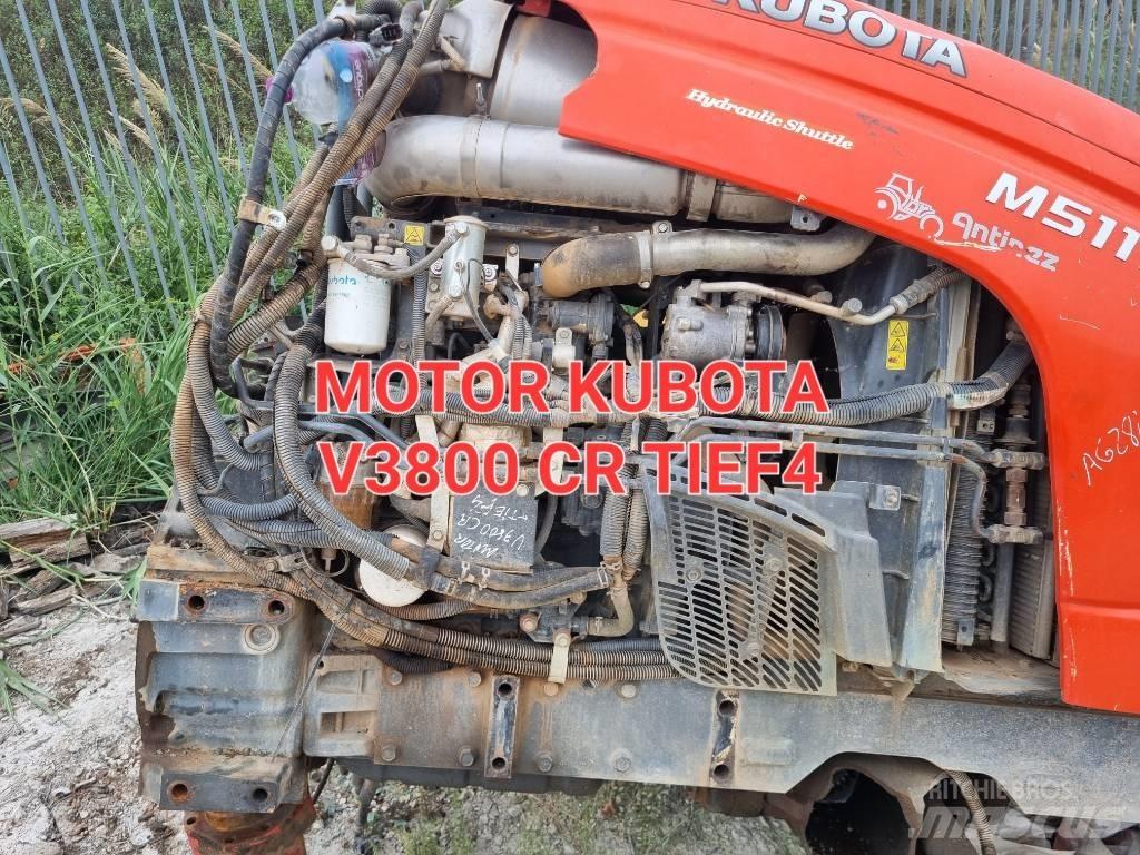 Kubota M5111 Engines